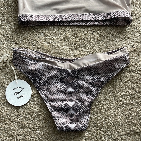 NWT talie golds Snakeskin Bikini - Picture 10 of 10